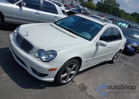 2006 Mercedes-Benz C 230 Sport from USA, damaged, VIN WDBRF52H26F732317